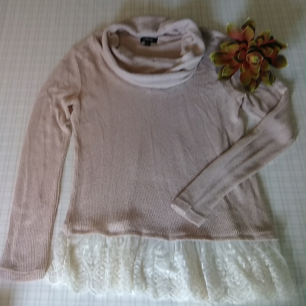 Ransom Women's Pink Lace Trim Sweatshirt Y2K,Romantic, Feminine.